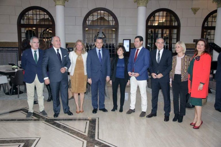 Sáenz de Santamaría valora a Málaga como «uno de los mejores elementos que tenemos de la marca España»