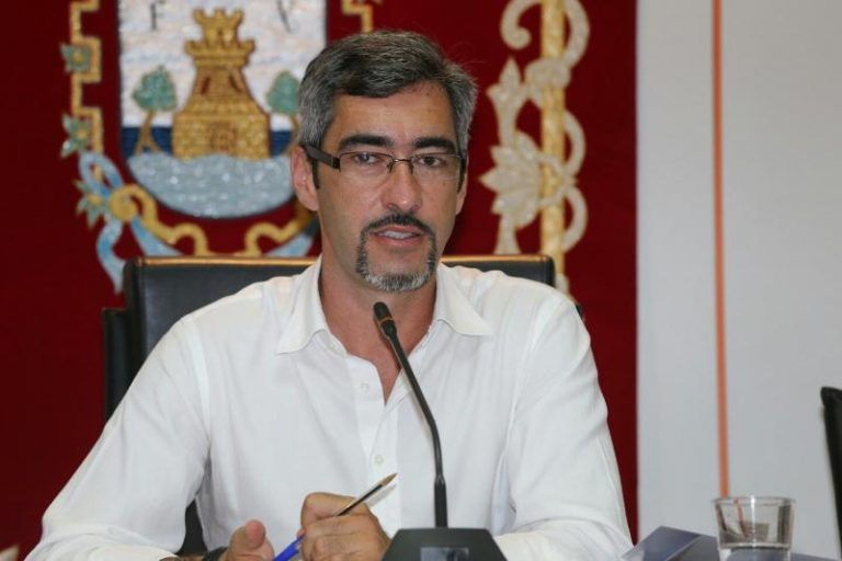 Víctor Navas, elegido secretario general del PSOE de Benalmádena