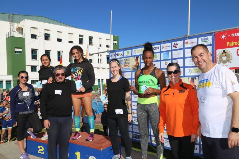 Cerca de 2.400 corredores participaron en la 35º «CARRERA DEL PAVO»