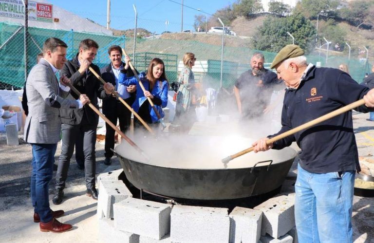 La Fiesta de las Migas de Torrox reúne a más de 40.000 personas este domingo