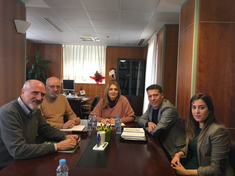 El Área Sanitaria Málaga-Axarquía acuerda con el Ayuntamiento de Torrox la ampliación del Consultorio de El Morche