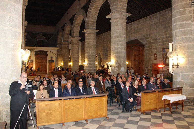 Con la presentación del Cartel Oficial se anuncia la Semana Santa 2018 de Álora