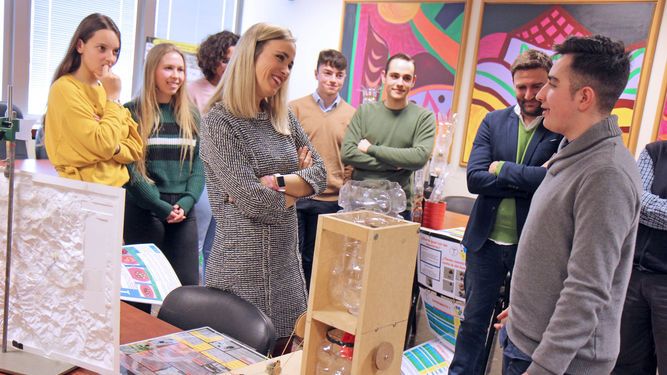 Patentan un sistema de riego y recogida de agua creado por alumnos de Ronda
