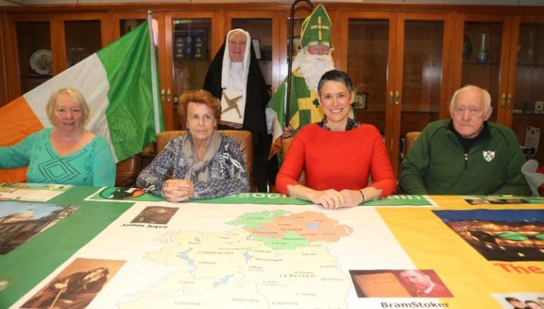 La comunidad irlandesa de Benalmadena presenta su festividad de San Patricio