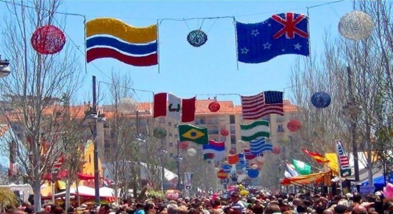 Fuengirola volverá a dar la vuelta al mundo con la celebración de la Feria Internacional de los Pueblos