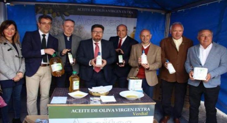 Sánchez Haro reivindica el aceite verdial como «huella de la historia, la cultura y el saber hacer» de Periana en su pregón en el XIX Día del Aceite Verdial