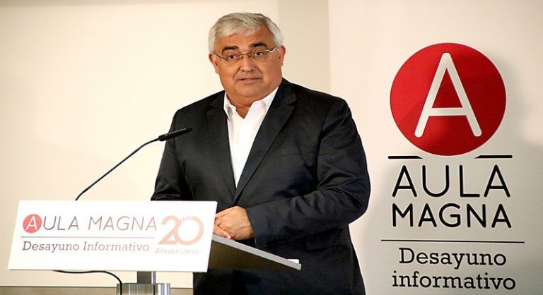 Bajar la calificación de las becas si no aumenta la dotación «es un parche»