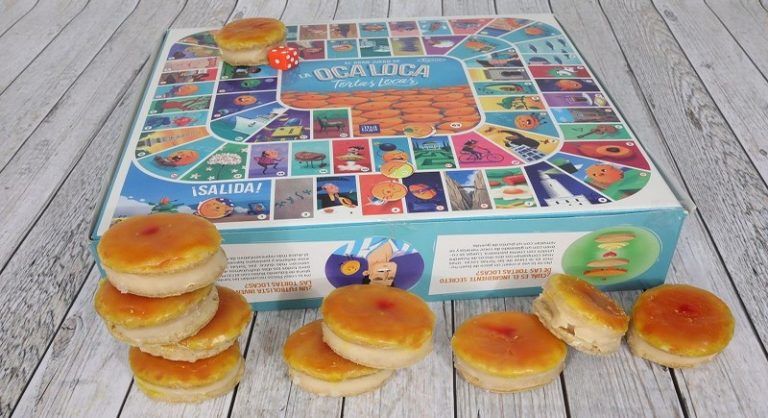 El obrador Tejeros de la capital, lanza este novedoso envase en forma de juego de mesa en el que todas las casillas están dedicadas a Málaga y su provincia