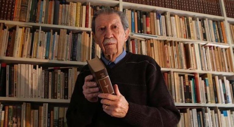 Falleció Manuel Alcántara hoy miércoles santo en su domicilio de Málaga