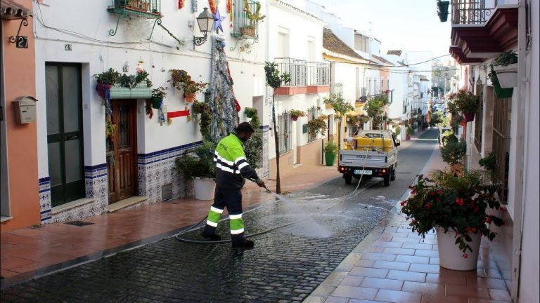 Calles de Estepona bonitas, limpias, cuidadas y ¿perfumadas?