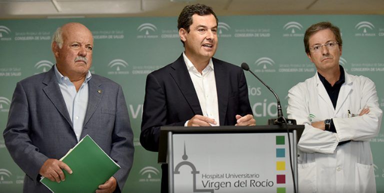 El presidente de la Junta subraya el «rigor y la profesionalidad» del sistema sanitario ante la listeriosis