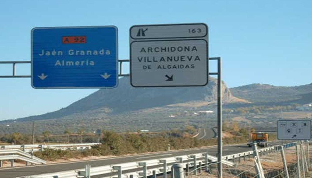 Imagen de archivo de la salilda de la A-92 a Archidona.