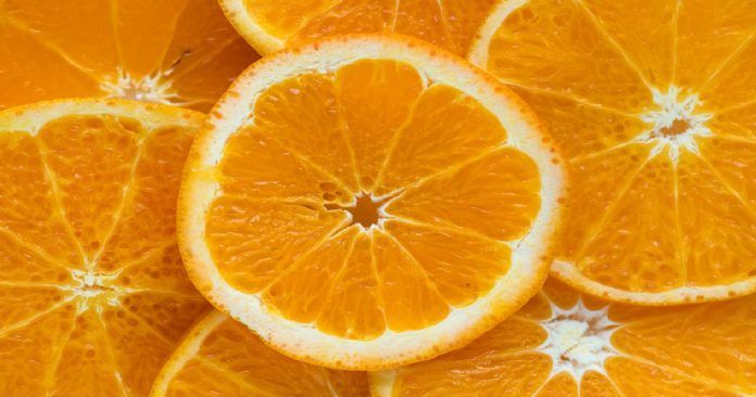 Andalucía producirá casi la mitad de la cosecha nacional de naranja en la campaña de este año
