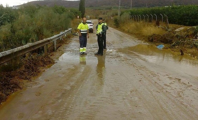Doce carreteras provinciales afectadas por las trombas de agua