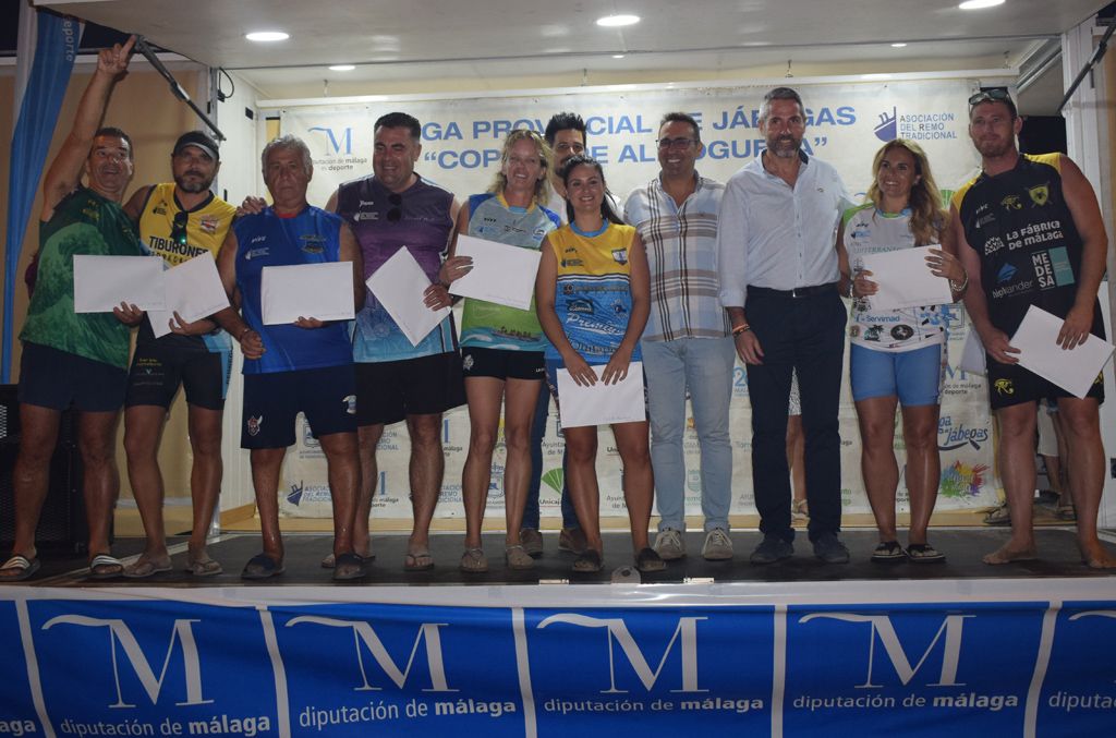 Foto de familia de la útlima regata de la VIII Liga Provincial de Jábegas Diputación de Málaga – Copa Pepe Almoguera