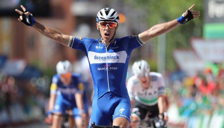 La Vuelta: Gilbert y Quintana se agarran a la cola del viento