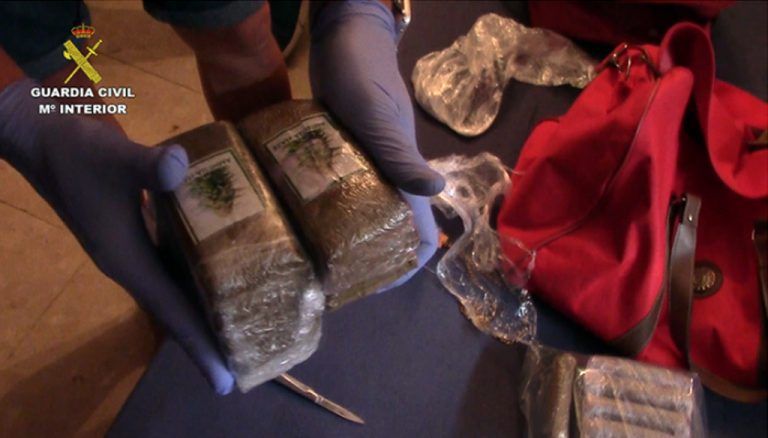 Desarticulada una organización que introducía hachís desde Marruecos hasta las costas de Málaga