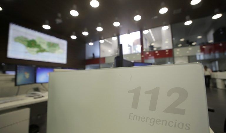 Cuatro jóvenes resultan heridos en un accidente de tráfico en el Polígono Guadalhorce de Málaga