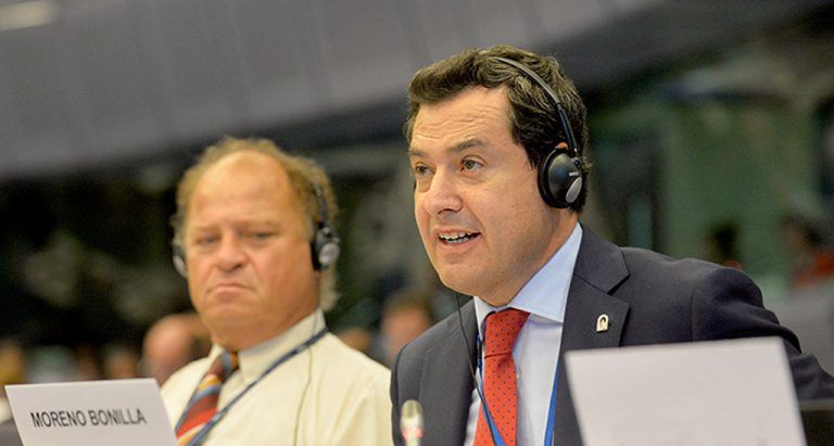 (Vídeo) El presidente de la Junta cierra su viaje a Bruselas con una intervención ante el pleno del Comité Europeo de las Regiones