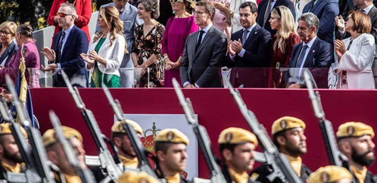 Moreno afirma que el 12 de octubre es una fiesta para sentirnos orgullosos de ser españoles y andaluces