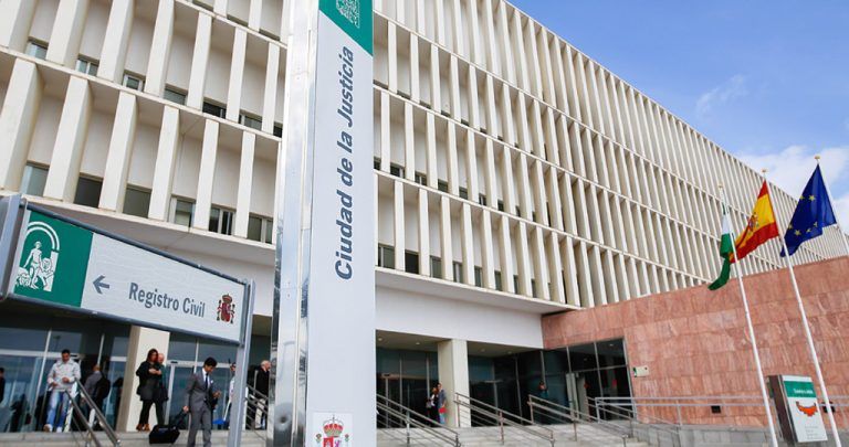 Prisión para un profesor de la Axarquía por abusar de una alumna de 12 años durante tres cursos