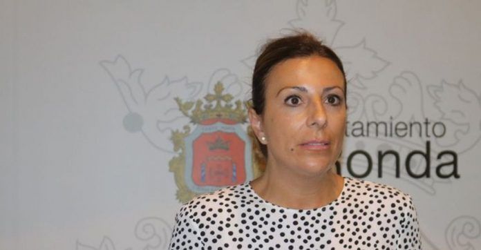 La-alcaldesa-de-Ronda-Mari-Paz-Fernández