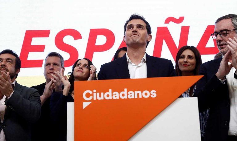 Albert Rivera dimite tras el descalabro electoral de Ciudadanos