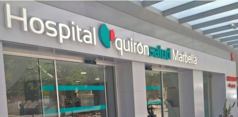 Seis personas, tres de ellas menores, derivadas a un hospital tras un accidente de tráfico en la A-7 en Fuengirola