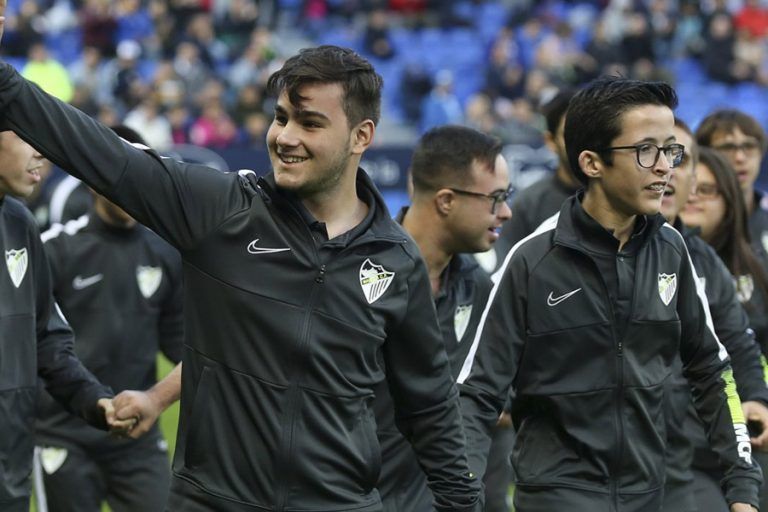 (Vídeo) La Rosaleda se vuelve a rendir a los pies del Málaga Genuine