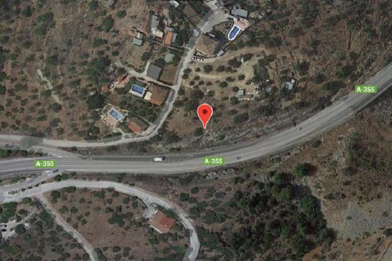 Un fallecido en una salida de vía en la A-355 en Monda