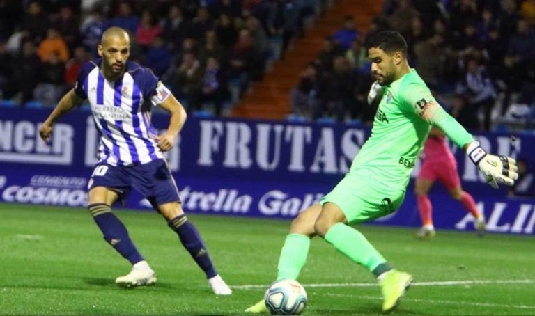 El acierto de Yuri deja los tres puntos en El Toralín (1-0)