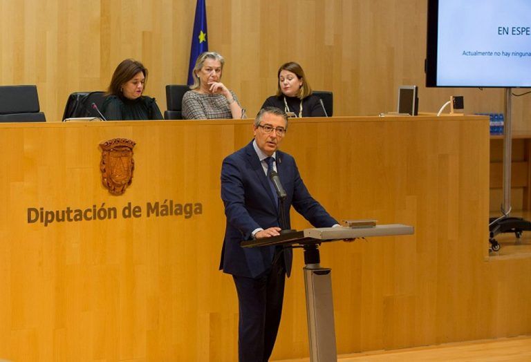 Salado expondrá en el Parlamento andaluz la estrategia de la Diputación para luchar contra la despoblación
