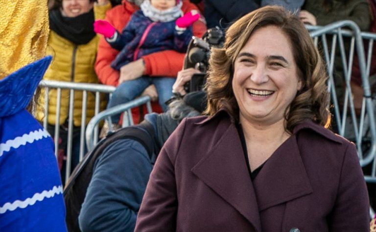 Guerra Colau-Díaz Ayuso por el Mobile World Congress