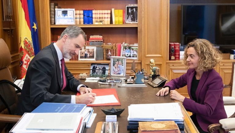El Rey firma el decreto con el nombramiento de Pedro Sánchez