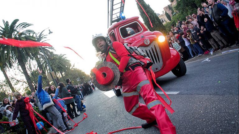 El 112 aconseja extremar la vigilancia de los menores durante las cabalgatas para evitar accidentes