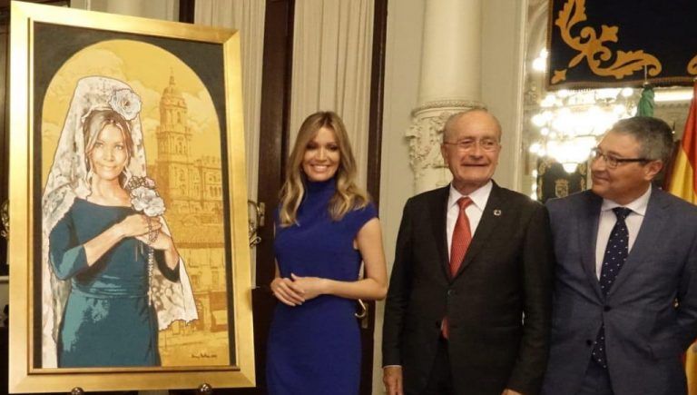 Nicole Kimpel protagoniza el cartel del Pregón de Exaltación de la Mantilla malagueño