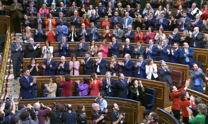 Pedro Sánchez es elegido presidente del Gobierno de España (Pantallazo Congreso de los Diputados)