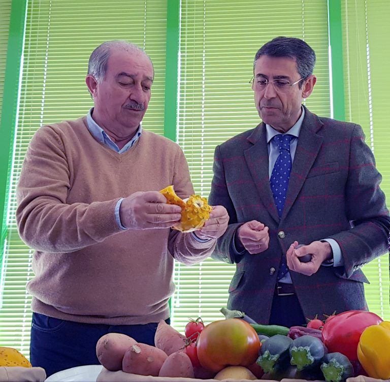 El delegado de Agricultura anima a las empresas a que apuestan por la innovación para una producción sostenible y de calidad