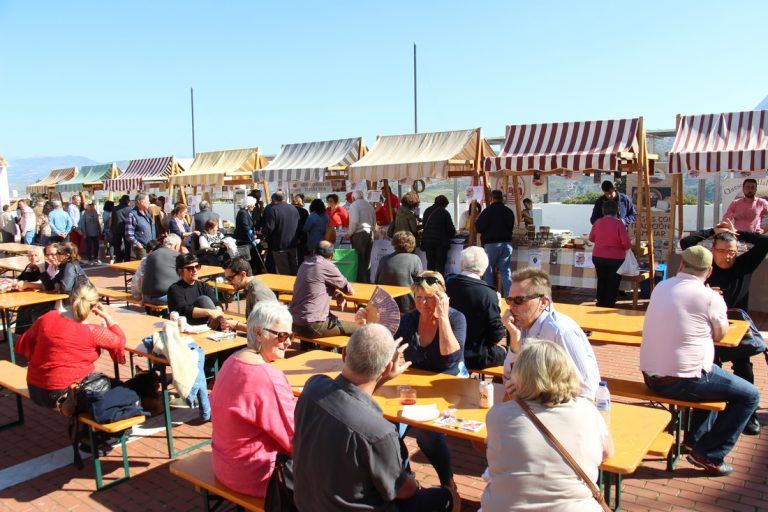 El Mercado de Quesos abre sus puertas al público