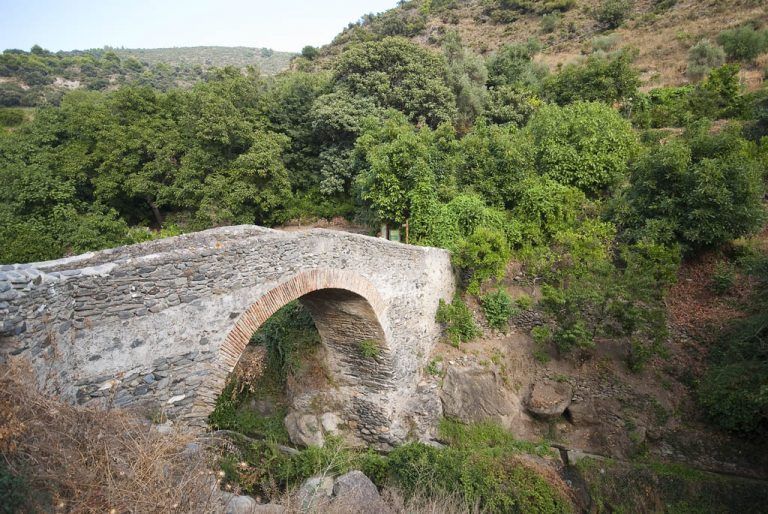 La Mancomunidad de la Axarquía aumenta a más de 500 los expedientes y proyectos de obras registrados en 2019