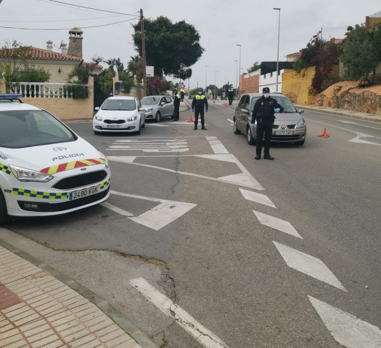 La Policía Local de Rincón de la Victoria registra más de cuarenta sanciones esta semana por incumplimientos de medidas del estado de alarma en el municipio