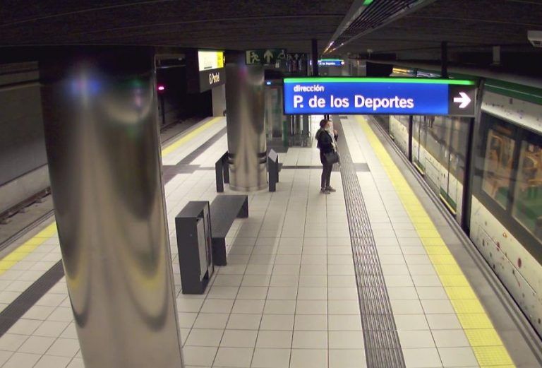 Los tres metros andaluces transportaron la semana pasada más de un 90% menos de viajeros