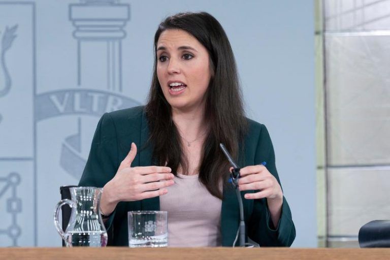 Irene Montero da positivo de coronavirus y Pablo Iglesias está en cuarentena