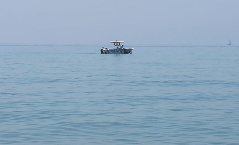 El Ayuntamiento de Rincón de la Victoria licita hoy la limpieza de las aguas del litoral para la planificación de los servicios del verano en el municipio