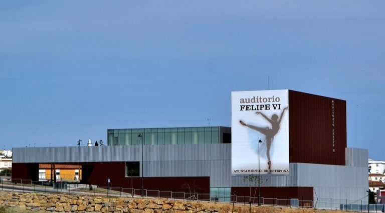 Estepona contará con un Cine de Verano en los exteriores del Auditorio Felipe VI