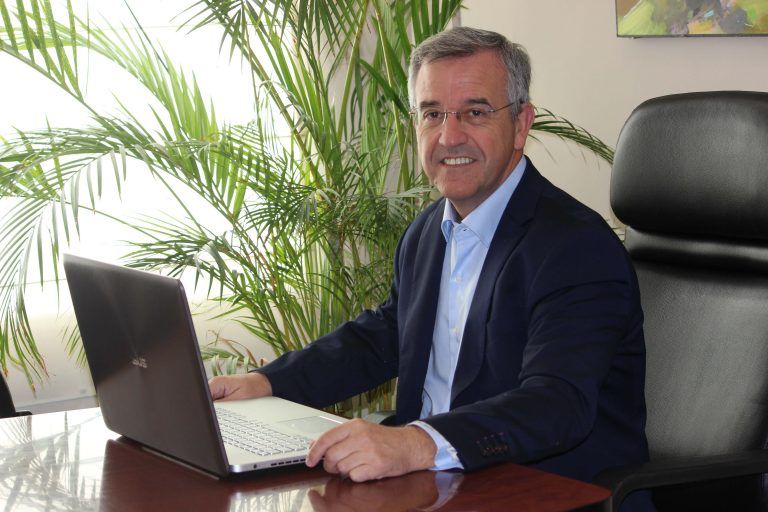 Estepona comienza la campaña de apoyo al comercio local con bonos gratuitos de compra que movilizarán más de 180.000 euros en establecimientos de la ciudad