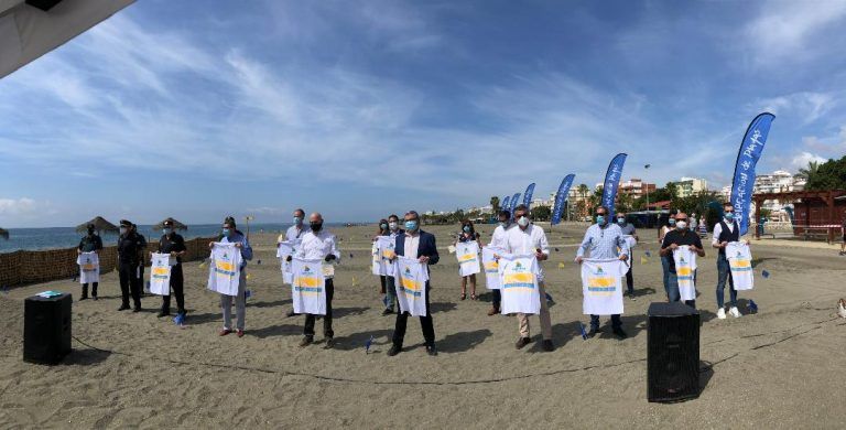La Mancomunidad Axarquía Costa del Sol repartirá 50.000 folletos con medidas y recomendaciones para lograr unas playas seguras, libres de COVID – 19