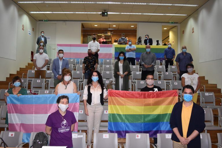 ‘Orgullo de ti’, la campaña de la Junta del día del Orgullo LGTBI más solidaria