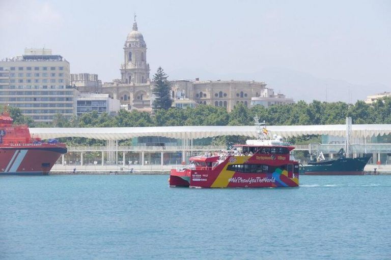 City Sightseeing Málaga regresa el 2 de julio homenajeando a los sanitarios