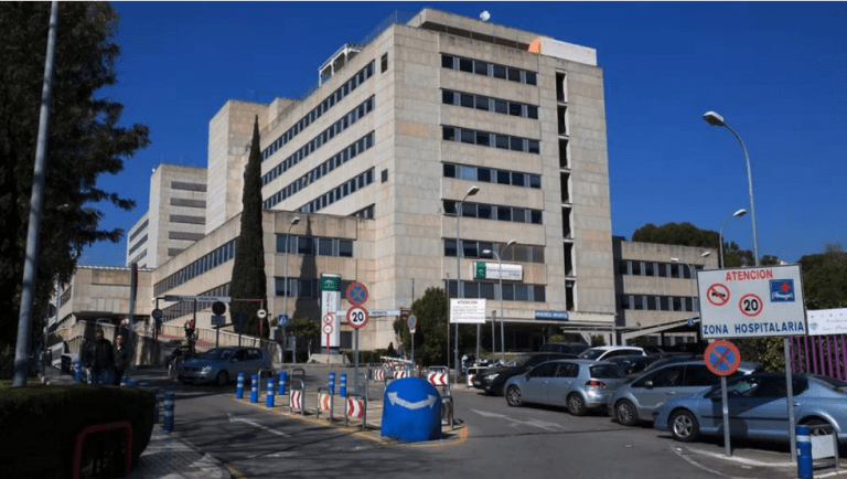 Localizado un brote de Covid-19 en la planta de geriatría y cuidados paliativos del Hospital Materno de Málaga